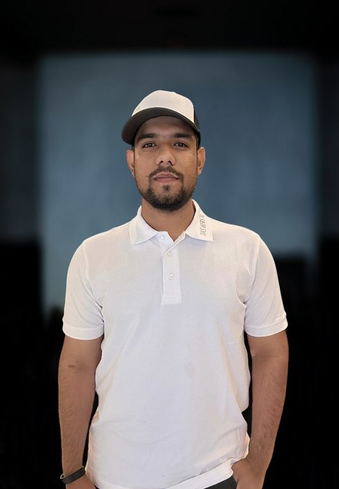 Rahul - Tellerkosmetiker